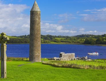 Mit dem Hausboot ab Bellanaleck und Carrick-on-Shannon Irland erkunden