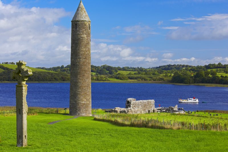 Mit dem Hausboot ab Bellanaleck und Carrick-on-Shannon Irland erkunden