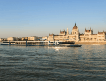 Auf dem Flussschiff durch acht Länder ins Donaudelta