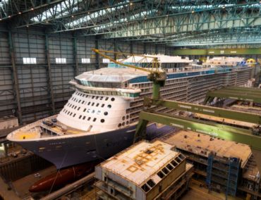 Spectrum of the Seas dockt aus Meyer Werft aus