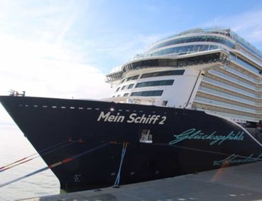 TUI Cruises startet Kreuzfahrten ab Hamburg mit 60 % Auslastung