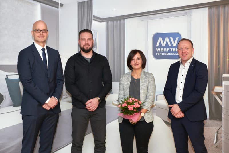 MV Werften Fertigmodule begrüßt die 100. Mitarbeiterin