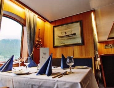 „Abschied von der alten Dame“ dem Hurtigruten Nostalgieschiff MS Lofoten