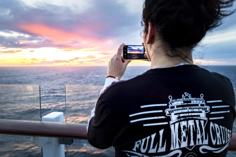 Narren übernehmen die Mein Schiff 6 von den Heavy Metal Fans