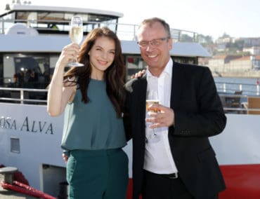 Yvonne Catterfeld taufte die A-Rosa Alva in Portugal