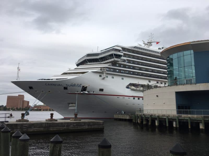 Carnival Triumph heisst nach 200 Mio. Dollar Facelifting neu Carnival Sunrise