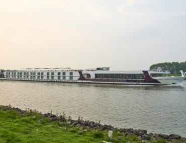 Schiffstaufe der Excellence Countess in Basel