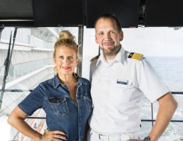 Barbara Schöneberger übernahm das Ruder auf der Mein Schiff 3