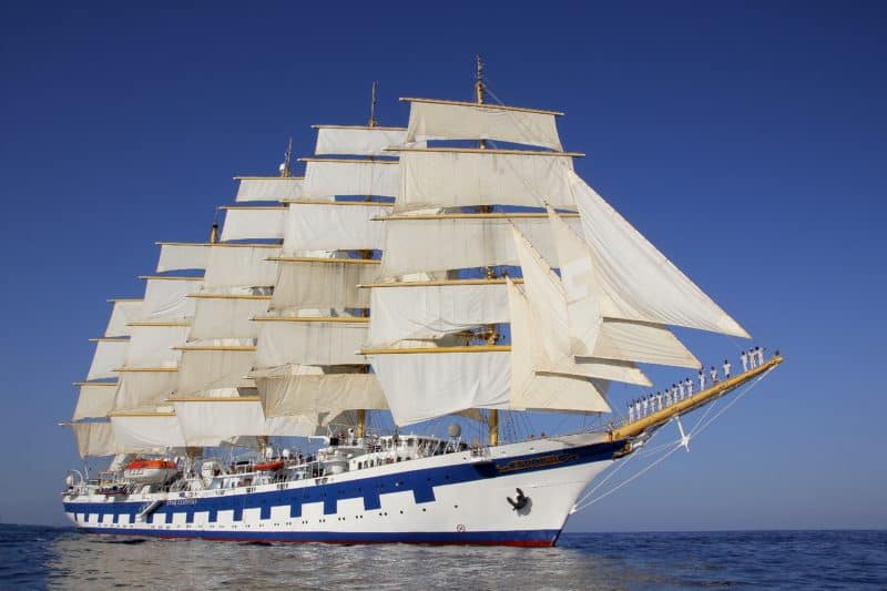 Der Fünfmaster Royal Clipper kehrt aus der Karibik nach Europa zurück
