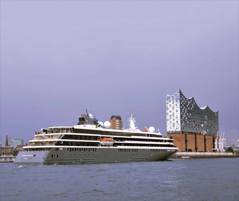Erstanlauf der World Explorer in Hamburg