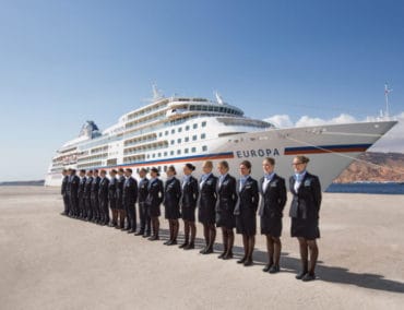 Luxusschiffe von Hapag-Lloyd Cruises verteidigen Bestnoten
