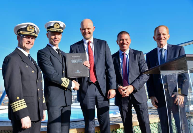 Meyer Werft liefert Norwegian Encore ab