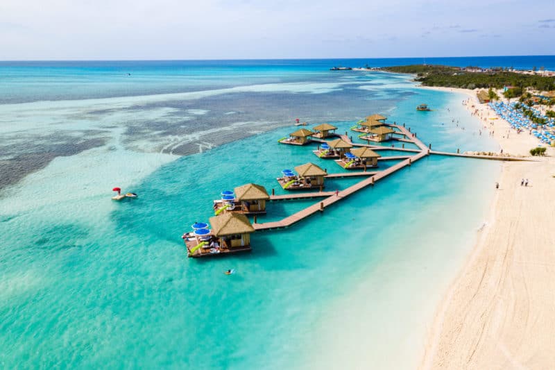 Royal Caribbean International eröffnet Coco Beach Club