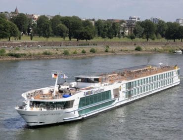 Erstes deutsches Flussschiff mit Einzelkabinen getauft