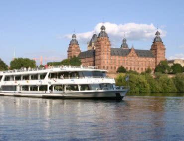 Primus-Linie, grösstes Schifffahrtsunternehmen Hessens, feiert 50 Jahre Jubiläum