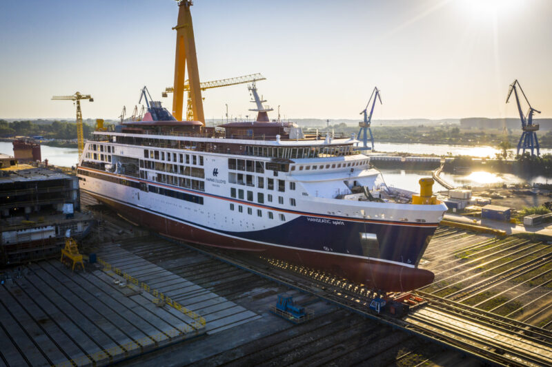 Erfolgreiches Ausschwimmen der Hanseatic spirit