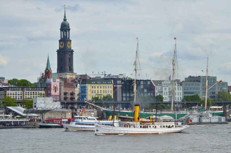 Hamburg bietet die Möglichkeit die ganze Welt in einer Stadt zu erleben