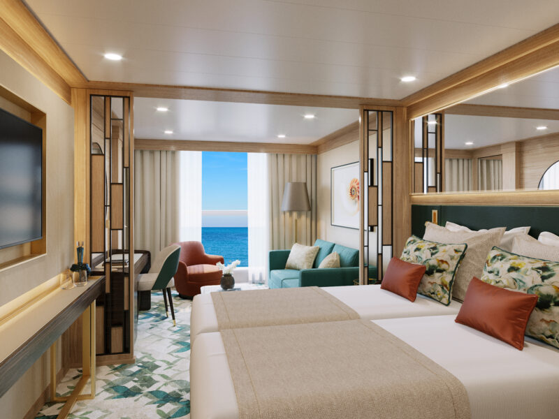 Hochsee-Start der World Explorer von nicko cruises