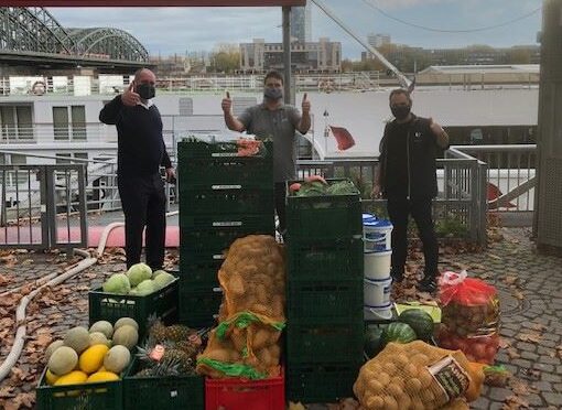A-Rosa Flussreisen spendet Lebensmittel an die Kölner Tafel