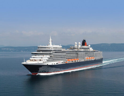 Queen Elizabeth geht auf Sommer-Reisen rund um Großbritannien