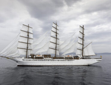 Königliche Patin für majestätischen Großsegler Sea Cloud Spirit