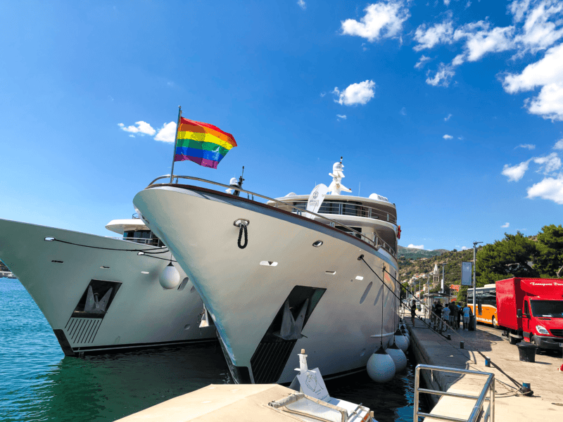 Prince Charming Gay Cruise lockt mit einsamen Buchten und azurblauem Meer