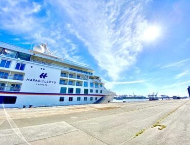 Hanseatic nature eröffnet Hamburgs Kreuzfahrtsaison