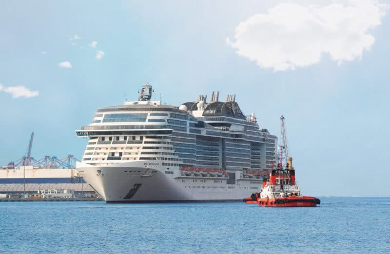 MSC Bellissima fährt nach nach Ägypten und Jordanien