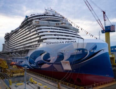 Norwegian Prima in Marghera ausgedockt