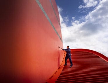 Eine strahlende Queen: Cunards Queen Elizabeth legt wieder ab