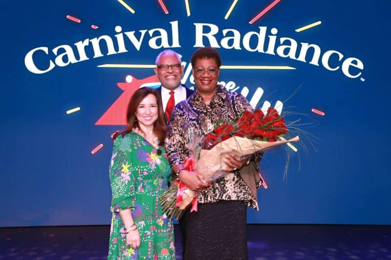 Taufe der Carnival Radiance nach 200 Millionen US-Dollar Umbau