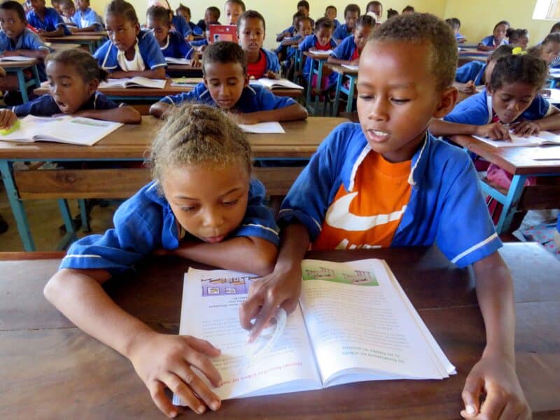AIDA Cruise & Help eröffnet auf den Philippinen, Sri Lanka und in Indien weitere Schulen