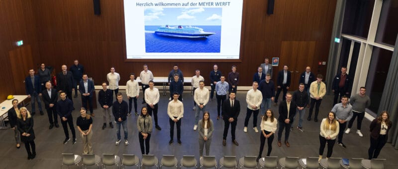 Meyer Werft bildet 54 neue Fachkräfte erfolgreich aus