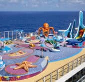 Rekordnachfrage: Kreuzfahrten mit 37.2 Mio. Passagieren 2025 auf historischem Höchststand