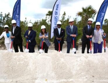 Carnival Cruise Line legt Grundstein für neuen Kreuzfahrthafen auf Grand Bahama