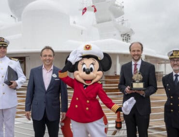 Meyer Werft liefert Disney Wish an Disney Cruise Line ab