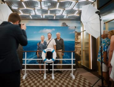 TV-Premiere bei SRF: “Die goldenen Jahre” – Turbulente Komödie auf der Costa Smeralda