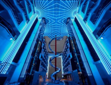 MSC World Europa ist auf dem Weg zur Taufe in Doha (Katar)