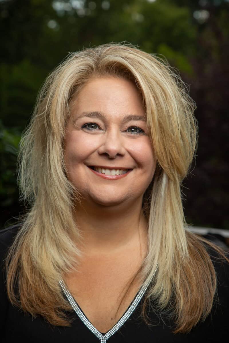 Wonder of the Seas erhält mit Marie McCrea als Taufpatin seine Wonder Mom