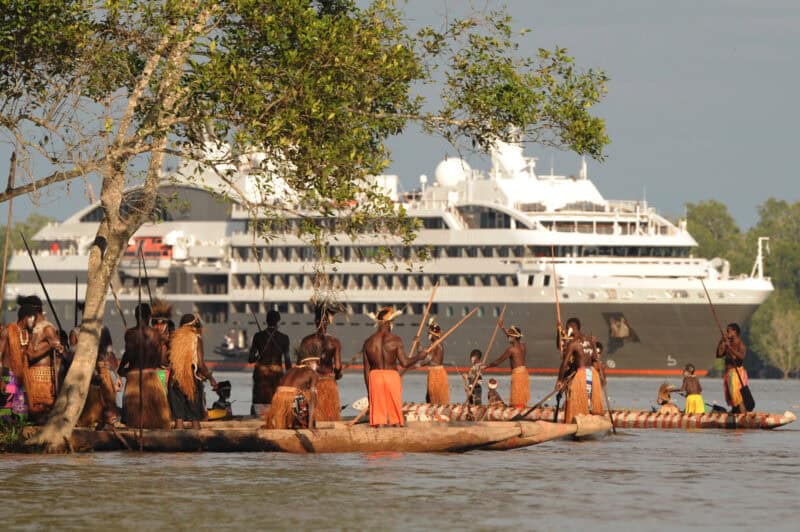 Auf Expeditions-Fahrt durch Papua-Neuguinea – Insel-Hopping auf der Le Soléal