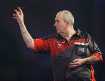 Dartspieler wie Phil Taylor, Florian Hempel und Max Hopp laden zum Dart Cup aufs Meer