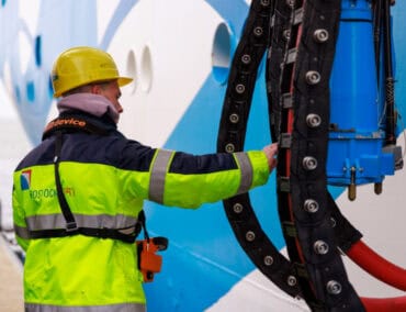 AIDAsol und AIDAmar gleichzeitig an Landstrom-Anlage in Rostock-Warnemünde