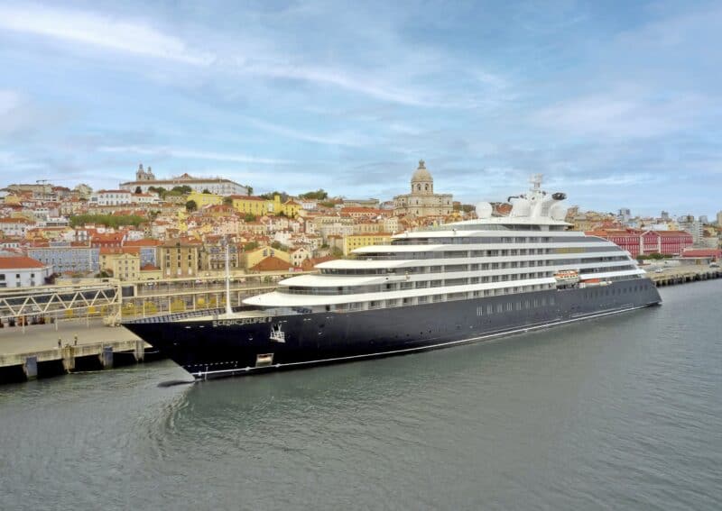 Die Scenic Eclipse II startete zur Jungfernfahrt ab Lissabon
