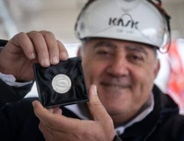 Silver Nova hat die Meyer Werft Bauhalle verlassen