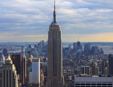 Die teuerste Aussichtsplattform der Welt ist die des Empire State Buildings in New York City