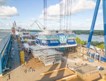 Mein Schiff 7 hat den ikonischen Diamanten am Heck erhalten