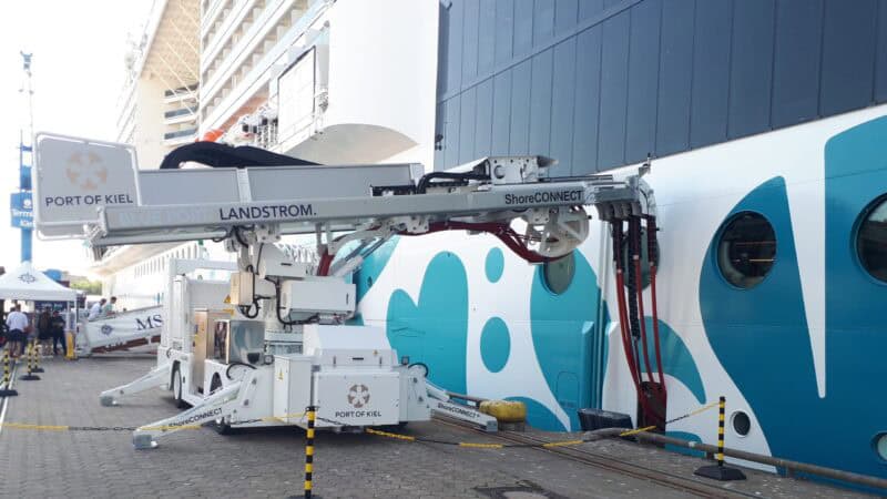 MSC Cruises bezieht ab sofort Landstrom in allen deutschen Häfen