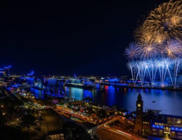 Hamburg Cruise Days 2023:  Erste stimmungsvolle Highlights