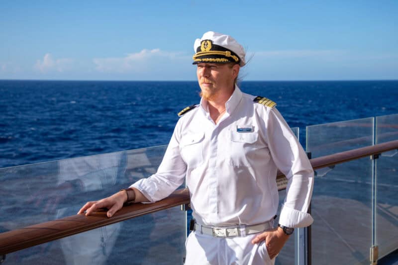 Mein Schiff Kapitän Hilko Tjard Mahler als Botschafter für maritime Nachwuchsförderung