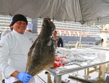 Holland America Line bietet auf allen elf Schiffen frischen Fisch auf den Teller